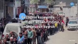 Gazze’nin kuzeyinde yeniden açılan fırının önünde uzun kuyruk