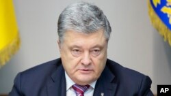 Петр Порошенко