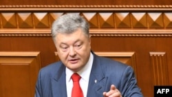 Петр Порошенко