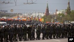 Москва, Воскресенье, 6 мая 2012 года 